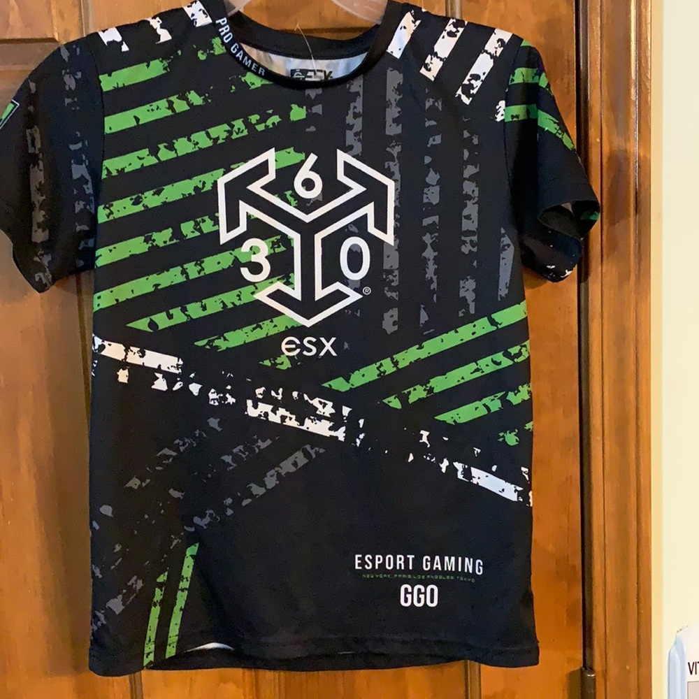 New ESX Game Boys T-shirt 14-16
